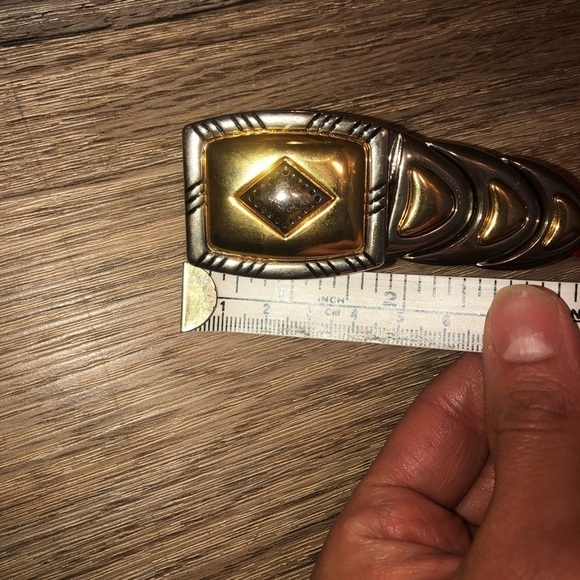 VTG Red Leather Waist Belt w Silver & Gold Tone Heavy Adjustable Buckle 26” - Picture 7 of 8